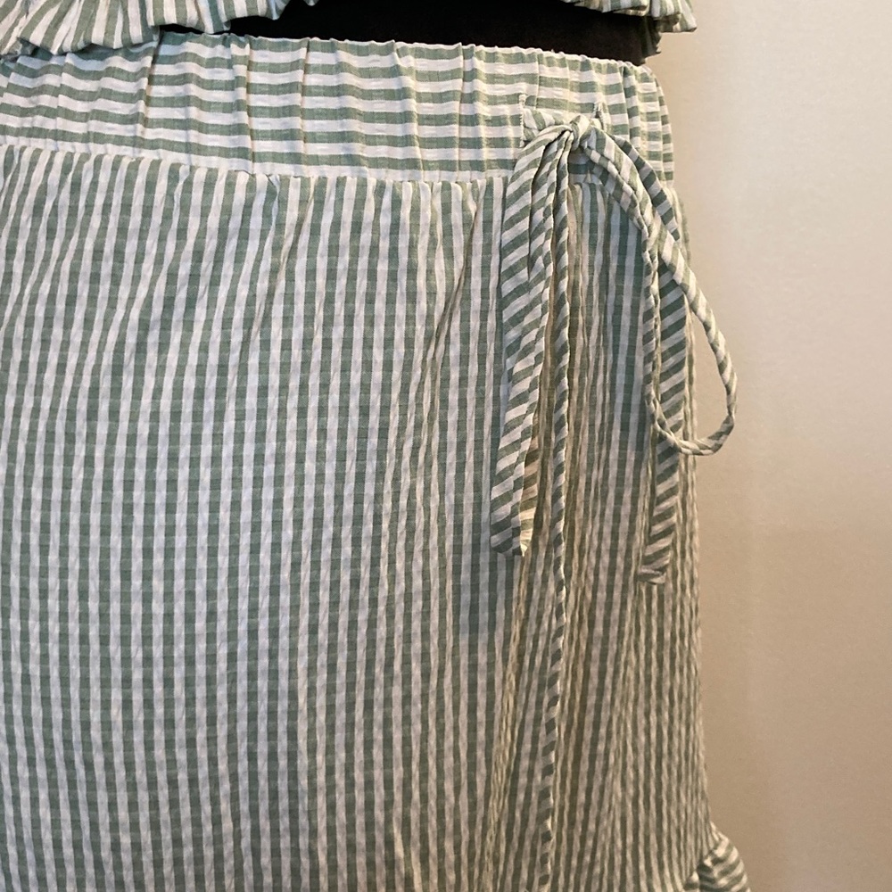 Good Luck Gem Striped Maxi Skirt and Top in Green size Small - Picture 2 of 11